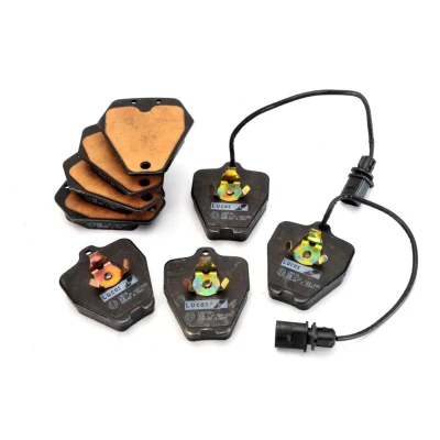 Image de TRW GDB1451 Jeu de plaquettes frein contact signal d&#039;usure inclus AUDI: A6 C5 Avant, Berline
