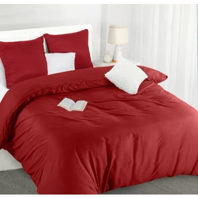 Image de Utopia Bedding Housse de Couette 200x200 cm avec 2 Taies d&#039;oreiller 80x80 (Rouge) Parure Lit 200 x Ensembles Housses en Microfibre brossée Douce