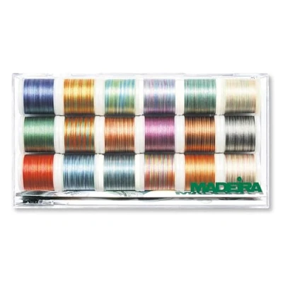 Image de Madeira Boîte Transparente Polyneon No.40 Multicolore 18 x 200m Bobines 8046 100% Filament de Polyester