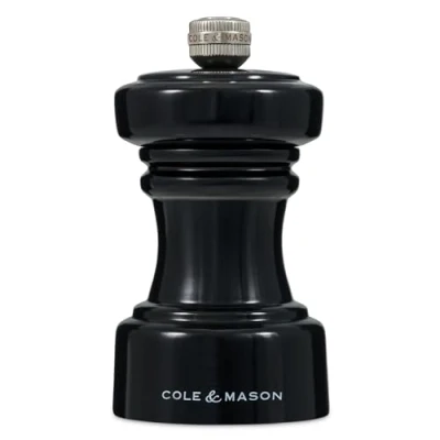 Image de Cole &amp; Mason H233067 Hoxton Moulin à poivre noir brillant avec mécanisme carbone Precision+ compact mouture réglable en bois de hêtre 104 mm