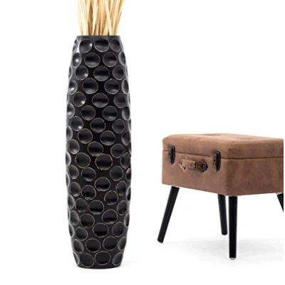 Image de Leewadee Grand Vase A Poser Au Sol pour Branches Décoratives De Pampa, en Bois Manguier, 90 cm, Noir