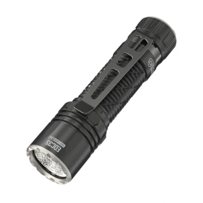 Image de Nitecore EDC35 Lampe de poche ultra lumineuse 5000 lumens EDC Batterie Li ion 21700 USB C Noir