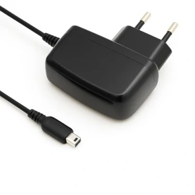 Image de Chargeur Compatible avec Nintendo 3DS, 3DS XL, DSi, DSi 2DS/ 2DS XL Câble de Charge Secteur OTB Chiffon Nettoyage d&#039;écran mungoo