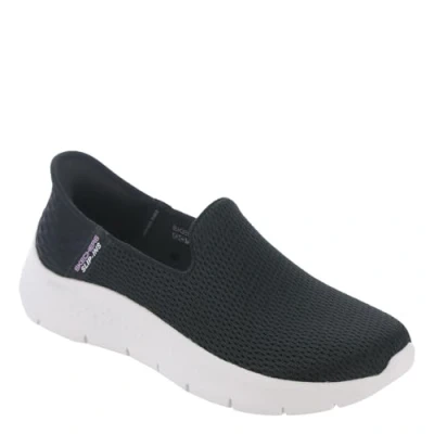 Image de Skechers Chaussures à Enfiler Mains Libres pour Femme Go Walk Flex Relish Basket, Noir/Blanc, 36 EU Large