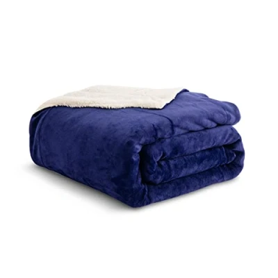 Image de Kono Couverture Polaire Sherpa, Douce, Confortable et réversible en Microfibre pour lit, canapé, Sofa, lit Simple, 130 x 150 cm, Bleu Marine