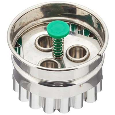 Image de Städter 954053 Linz 3 Trous Petit Emporte pièce avec Poussoir, Acier Inoxydable, Argenté/Vert, 4,8 x cm