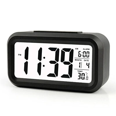 Image de Cisixin LED Alarme Horloge numérique répétition sommeiller activé par la lumière du capteur rétro éclairage Date Affichage de température(Noir)