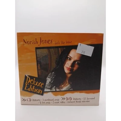 Image de Feels Like Home Edition Limiée Double Digipack (inclus 3 inédits + DVD) (Copy Controle)