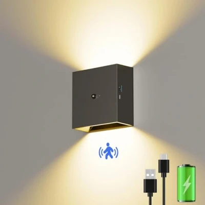 Image de Suright Applique Murale avec Détecteur de Mouvement, Intérieure 3 Modes d&#039;Eclairage (AUTO/OFF/ON), 3000K Blanc Chaud Lampe Sans Fil Rechargeable pour Chambre, Couloir, Noir