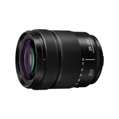 Image de Panasonic Lumix S 28 200mm F4.0 F7.1 I Objectif Téléphoto Polyvalent Macro Plein Format R28200E (Zoom 200mm, Macro, Double Stabilisation, Tropicalisé, Compact et léger) Noir, Compatible Monture L