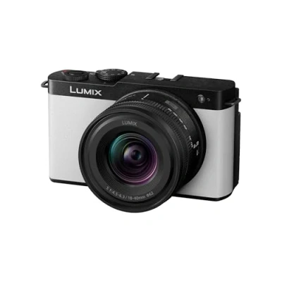 Image de Panasonic Lumix S9 Appareil Photo Hybride Plein Format + Objectif S 18 40mm F4.5 6.3 (24MP, Autofocus Phase, Double Stab, 6K Open Gate, Rafale AFC 30ips, App. Lab) Version Française