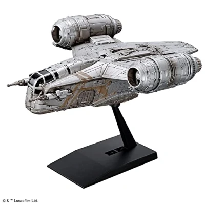 Image de Revell (Bandai Original 01213 Star Wars: The Mandalorian Razor Crest™ (en vol) Échelle 1:144 non construit/pré coloré/clipsé (sans colle) Kit de maquette en plastique avec support présentation,