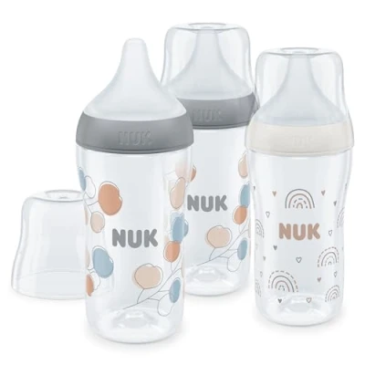 Image de Set de biberons NUK Perfect Match, 3+ mois, S’adapte au palais, Contrôle température, Évent anti coliques, 260 ml, Sans BPA, TÉTINE M en silicone, Arc ciel &amp; branche, 3 pces