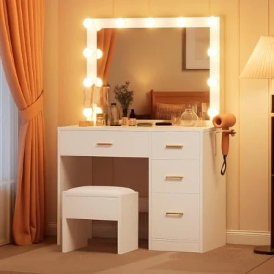 Image de YITAHOME Coiffeuse avec Miroir, 4 tiroirs, tabouret, éclairage, Prise de Courant, Blanche (Table Maquillage, Coiffeuse, Table vanité)