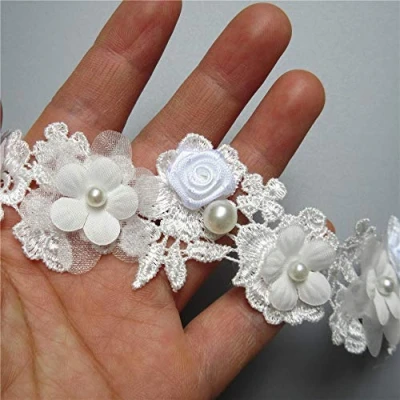 Image de Ruban en dentelle avec fleurs blanches de 1,8 m long et 4 cm large Style vintage Applique à coudre pour robe mariée Décoration cartes faire soi même Chapeaux vêtements