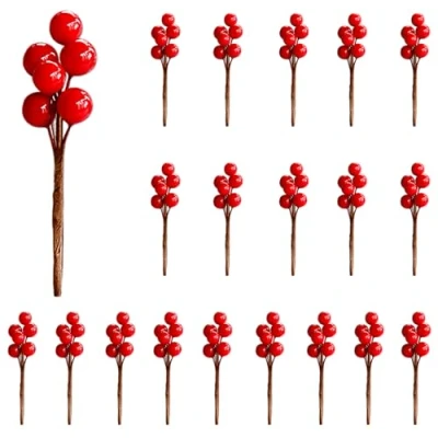 Image de Lot de 10 Branches pin artificielles Noël avec Baies Rouges et à Feuilles persistantes Décoration Flocons Neige (Baies Artificielles)