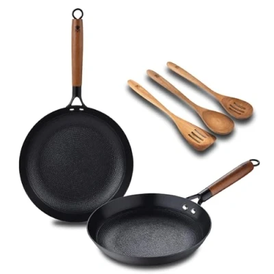 Image de MasterPRO ODIN Kit de cuisine : Poêle 24cm et 28cm 3 ustensiles Fonte haute qualité Revêtement céramique anti adhérent Poignées en acacia Convient à toutes les cuisinières