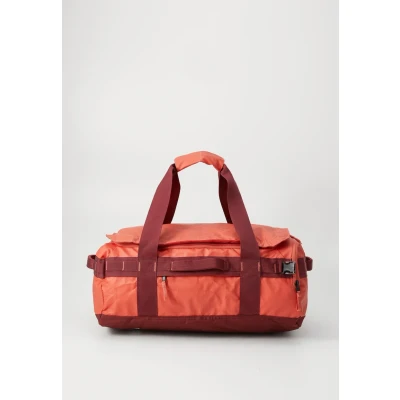 Image de The North Face Base Camp Voyager Duffel 42L T. One Size Rouge