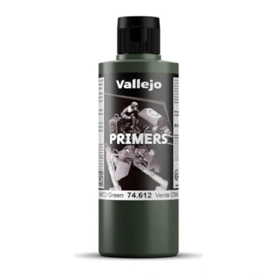 Image de Vallejo Apprêt pour maquette 200 ml Polyuréthane Coloré Vert OTAN