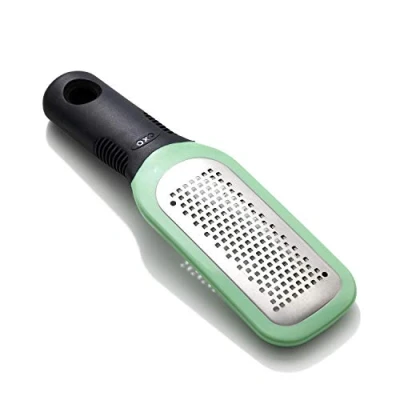 Image de OXO Good Grips Râpe à Gingembre et ail en Acier Inoxydable Vert Taille Unique