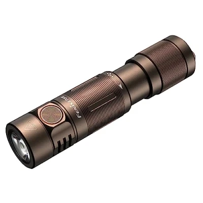 Image de FENIX E05R Mini porte clés lampe torche LED rechargeable Marron 400 lumens 64 m 30 heures Max Charge micro USB 320 mAh IP68