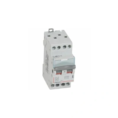 Image de 406479 Interrupteur modulaire tétrapolaire 4P 400V 32A 2 modules Bornes à vis Legrand DX3 IS