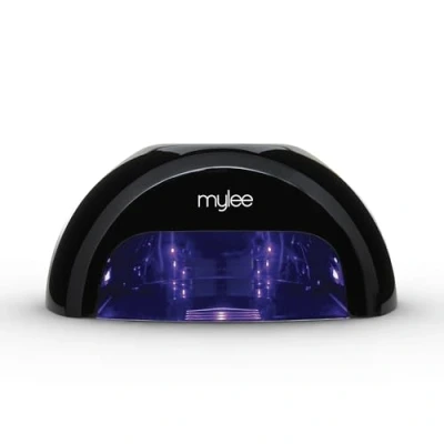 Image de Mylee Grande lampe LED pour vernis en gel avec technologie convexe 5 doigts. Base amovible, mode basse température et écran digital le décompte