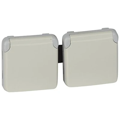 Image de Legrand 069642 Double Prise de Courant Étanche 2P+T Précâblées à L&#039;horizontale Plexo Composable IP55, 16A, 250V, Blanc