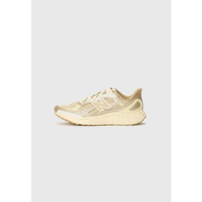 Image de New Balance Fresh FOAM Arishi V4 Chaussures de running sur route, Femme, Taille: 35, Incense Tissu / matière synthétique