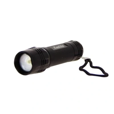 Image de Xanlite TO600M Métallique Ultra Résistante IP65 Lampe 3 Modes D&#039;Éclairage Puissante 600 Lumens Poche LED Piles Incluses Torche Longue Portée De 200 m