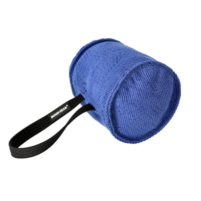Image de Dingo Gear Jouet de Traction Berta en Forme Baril pour Entraînement à la Morsure, K9, IGP, Rapport, Obéissance, Sports Canins, Mordant Matériau Français avec 1 Poignée, Bleu (S00095)