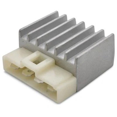 Image de Easyboost Régulateur de tension 4 broches pour scooter et moto 50 MBK Booster avant 2004 Nitro Ovetto Yamaha DT TZR Beta RR Rieju RS1 Peugeot XPS XR6