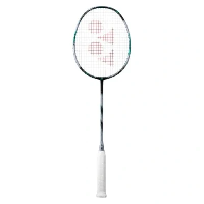 Image de YONEX ASTROX 88 PLAY BLACK SILVER 4U/G5 modèle 2024 : La raquette de badminton ultime pour une puissance explosive et précision est cordée avec BG3 + sac