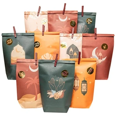 Image de Papierdrachen Bricolage Calendrier du Ramadan à remplir pour enfants et adultes Sacs imprimés en papier kraft boho poser décorer Aïd Moubarak réutilisable Set 8