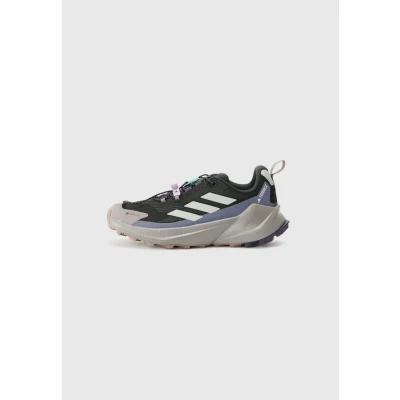 Image de Adidas Terrex Trailmaker 2 GORE TEX Chaussures de running, Femme, Taille: 38 2/3, Core black/grey two/preloved violet