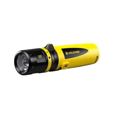 Image de Lampe de poche LED Ledlenser EX7 solide pour atelier, fonctionne 3 piles AA, protection contre les explosions en zone ATEX 0/20, 200lm, étanche IP68, portée 120 m, lumière flash