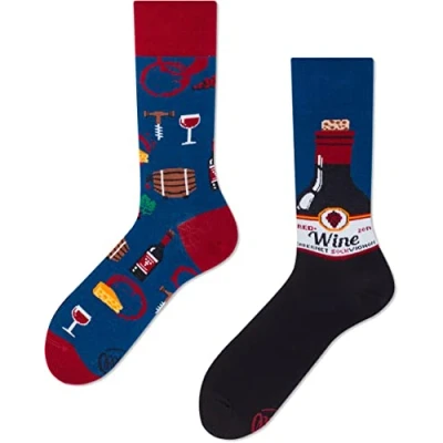 Image de Many Mornings Chaussettes Cabernet SOCKvignon Mismatched Vin rouge, vin, Bleu, multicolore., 39 42