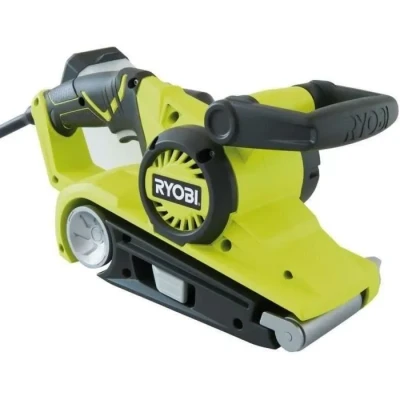 Image de RYOBI Promo Ponceuse à Bande 800W Filaire, Largeur 76mm, Vitesse Rotation 330m/min Double Poignée Softgrip Réglable, Aspiration Cyclonique, Témoin Lumineux Sécurité Marche Inclus 3 Bandes EBS800