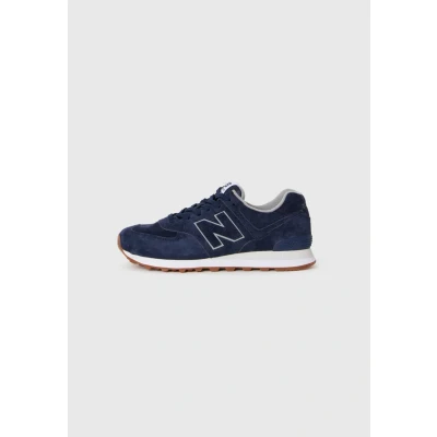 Image de Baskets Homme New Balance Ml574 Pigsuede Pack Bleu foncé 41.5 EU Cuir Lacets