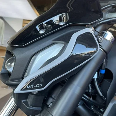Image de Resin Bike Autocollant Moto Compatibles avec Yamaha MT 07 2022. Protection Frontale Contre Les Chocs et Éraflures. 3D Résinés Fabriqué en Italie Noir