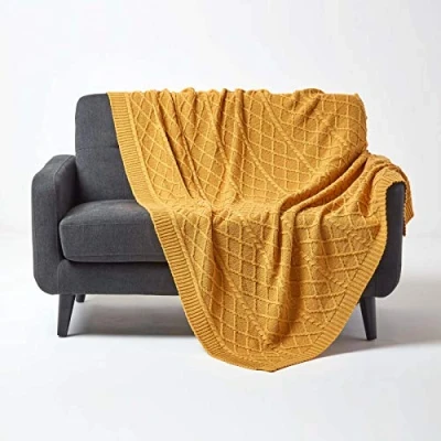 Image de HOMESCAPES Plaid en Tricot Maille torsadée Jeté de lit ou canapé 100% Coton, Jaune Moutarde, 150 x 200 cm