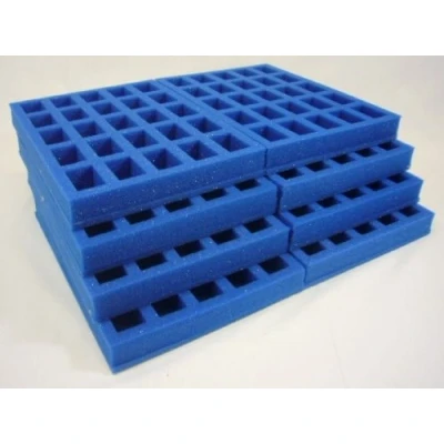 Image de KR Multicase Tray Set: Eight 25 compartment trays for metal or resin figures