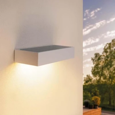 Image de Ledvion Applique solaire avec capteur de mouvement moderne, blanc, 6 W, 3000 K, IP65 étanche et 220 lumens, détection interrupteur crépusculaire, économe en énergie