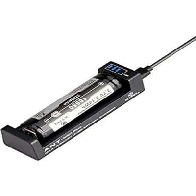Image de Xtar ANT MC1 Plus Mini Chargeur nouvelle version USB 1000 mA Li Ion Ecran