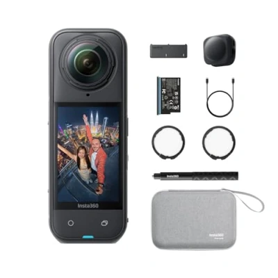 Image de Insta360 X5 Pack Essentiels caméra d&#039;action 360 8K étanche, Basse lumière de Pointe, Perche à Selfie Invisible, objectifs Robustes et remplaçables, 3h d&#039;autonomie, Pare Vent intégré, stabilisation