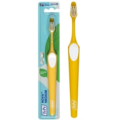 Image de TePe Nova Medium Brosse à dents ergonomique, idéale pour le nettoyage des espaces dentaires difficiles d&#039;accès Filaments moyennement souples 1 pièce, jaune
