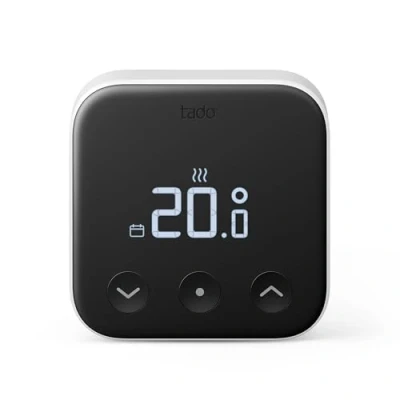 Image de tado Smart thermostat X, produit supplémentaire comme câblé, gestion via une application et enceinte connectée (Alexa, Siri, Google Assistant), pas compatible avec V3+