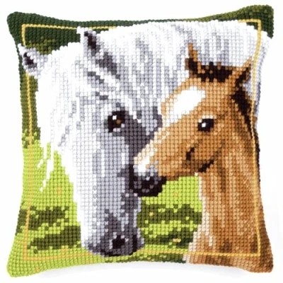 Image de Vervaco, Kit Coussin Point De Croix, Jument, Multi Couleurs