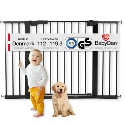 Image de BabyDan 60116 2696 02 88, 1 barrière de à fixation par pression, pour portes ou escaliers 73,2 x 71,8 5 cm, noir