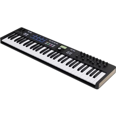 Image de Arturia KeyLab Essential 61 mk3 Clavier contrôleur MIDI pour la production musicale Touches, 9 Encodeurs, Faders, 1 Molette de modulation, Pitch Bend, 8 Pads Noir